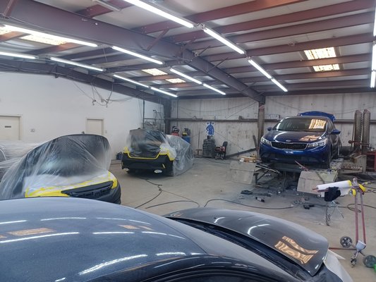 ADVANCE COLLISION CENTER - Updated June 2025 - 470 Dwight Pl SW