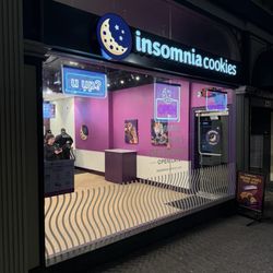 Insomnia Cookies