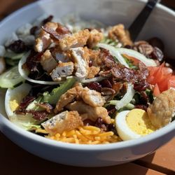 Elvira's Cafe - Fried chicken salad