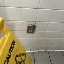 Rusted outlet cover in the bathroom, should fix that!
