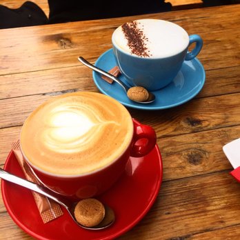 Laboratorio Espresso - Flat White and a Cappuccino - Coffee & Tea Near Me - Glasgow, GLG