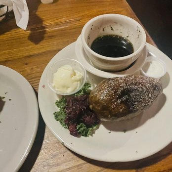 Bynum's Steakhouse - Steakhouses Near Me - Indianapolis, Indiana