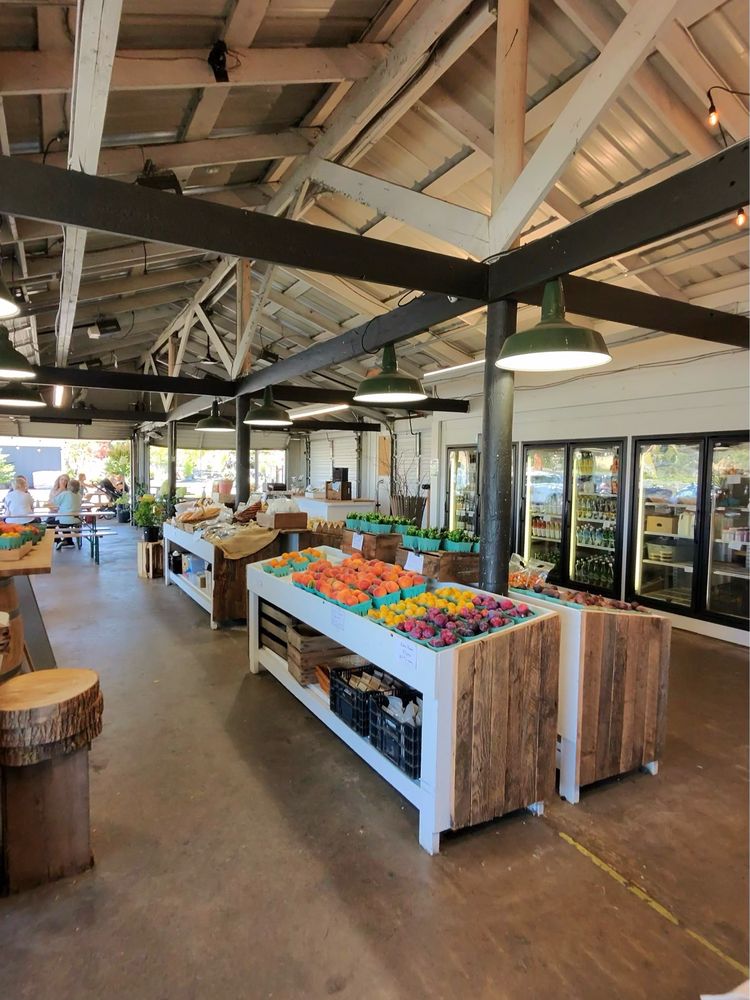 The Farmstand By Lehne Farms Logo