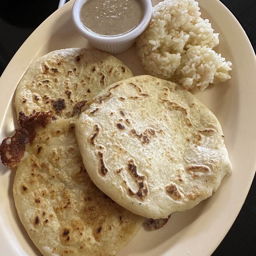 Restaurante El Guanaquito - Papusas - Salvadoran Near Me - Phoenix, Arizona Restaurante El Guanaquito - Papusas - Salvadoran Near Me - Phoenix, Arizona