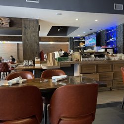 Moon Thai & Japanese - Restaurant