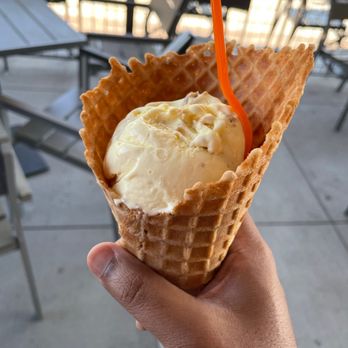 402 Creamery - Banana Mash - Ice Cream & Frozen Yogurt Near Me - Lincoln, Nebraska 402 Creamery - Banana Mash - Ice Cream & Frozen Yogurt Near Me - Lincoln, Nebraska