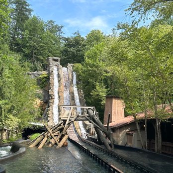 Dollywood - Amusement Parks Near Me - Pigeon Forge, Tennessee Dollywood - Amusement Parks Near Me - Pigeon Forge, Tennessee