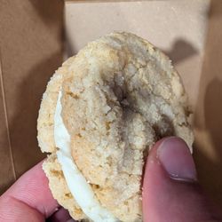 Casa Costa Bake Shop - Lemon smash buttercream cookie sandwich