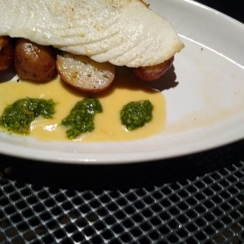 Duke's Seafood - Seafood Near Me - Seattle, Washington