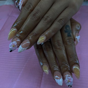 Mani & Pedi Nail Spa - Nail Salons Near Me - Austin, Texas Mani & Pedi Nail Spa - Nail Salons Near Me - Austin, Texas