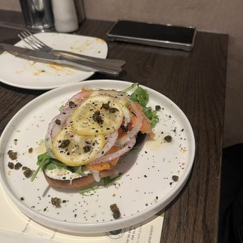 Cooper’s Hawk Winery & Restaurant - Smoked Salmon Toast - American Near Me - Jacksonville, Florida