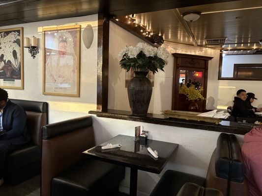 Los Amigos Bar & Grill by null