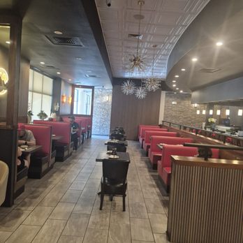 Tasu Asian Bistro - Raleigh - Dining room - Sushi Bars Near Me - Raleigh, North Carolina Tasu Asian Bistro - Raleigh - Dining room - Sushi Bars Near Me - Raleigh, North Carolina