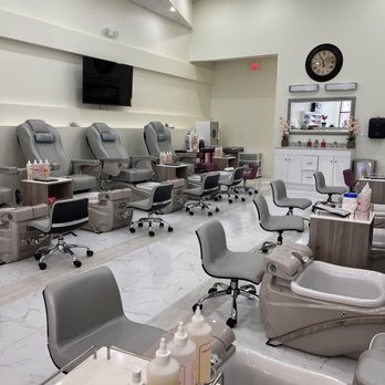 VIP NAILS & BAR - Nail Salons Near Me - Denham Springs, Louisiana VIP NAILS & BAR - Nail Salons Near Me - Denham Springs, Louisiana