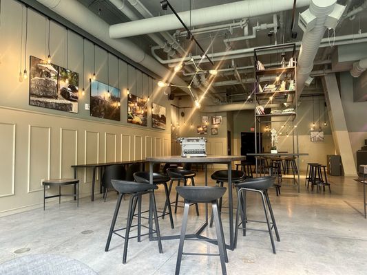 JOE & THE JUICE by null