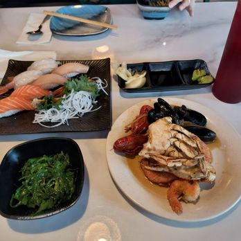 Pakusan Sushi & Grill - First round, asst. Nigiri, seaweed salad, hot buffet items. - Sushi Bars Near Me - Chandler, Arizona