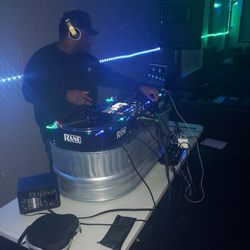 VIP Lounge - Sounds by BtheMotivator