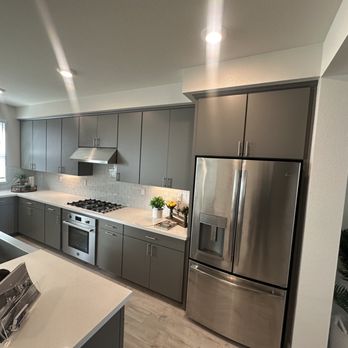 Oscar Construction - Interior paint - Painters Near Me Oscar Construction - Interior paint - Painters Near Me