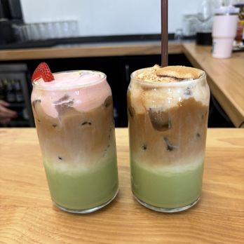 The Breeze Cafe - Strawberry Matcha and Banana Matcha - Breakfast & Brunch Near Me - Newark, California