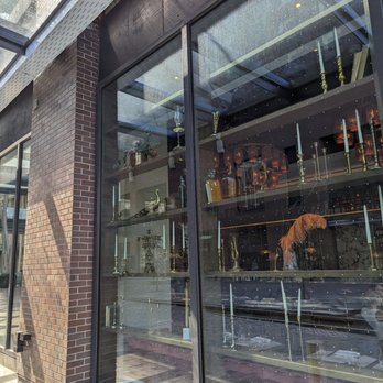 La Plume - French Near Me - Toronto, Ontario La Plume - French Near Me - Toronto, Ontario