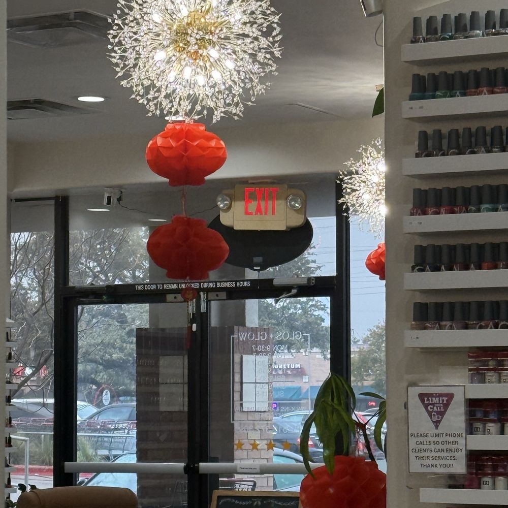 Glos + Glow - Nail Salons Near Me - Austin, Texas Glos + Glow - Nail Salons Near Me - Austin, Texas