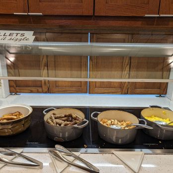 Hyatt Place Lubbock - Breakfast - Hotels Near Me - Lubbock, Texas Hyatt Place Lubbock - Breakfast - Hotels Near Me - Lubbock, Texas