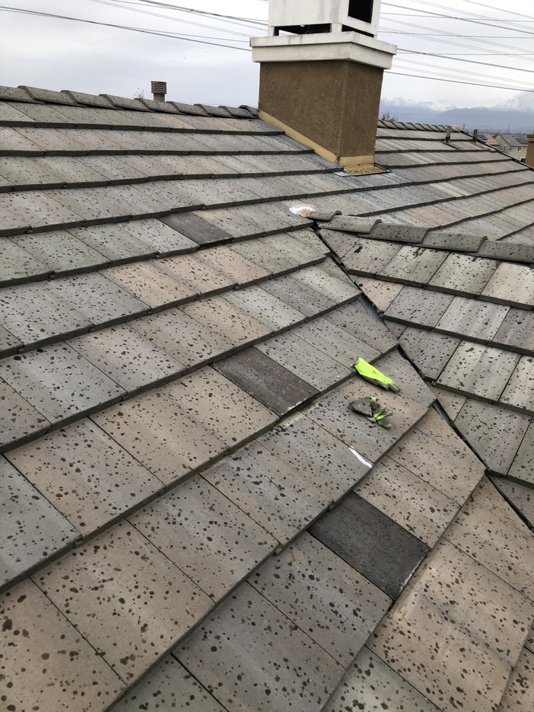 Slide of Gonzalez Roofing