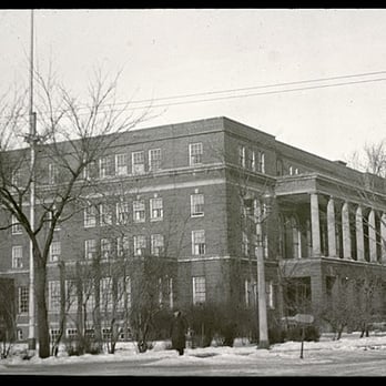 Heritage House Inn - The former Elks Club in the 1920s - Venues & Event Spaces Near Me - Kenosha, Wisconsin Heritage House Inn - The former Elks Club in the 1920s - Venues & Event Spaces Near Me - Kenosha, Wisconsin