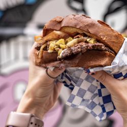 Cowpig Food Truck - Glorious CowMelt