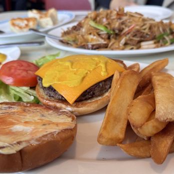 Kenny's Cafe - Burger - Chinese Near Me - Pacifica, California