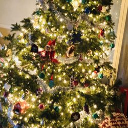 Dollar Tree - Decorative Dollar Happiness... Under $30.... Festivity/Party/whatever the desire.... Makes the pocket smile...Make the family "HAPPY"