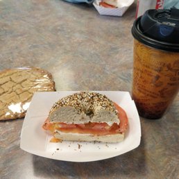 Nova lux salmon bagel w large latte and cookie