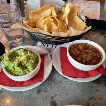 El Barrio - Chips and salsa and guacamole - Mexican Near Me - Birmingham, Alabama