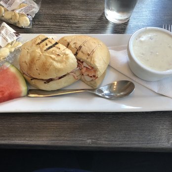 Rose Cove Cafe - Lobster Roll and Chowder Special - Seafood Near Me - Ogunquit, Maine