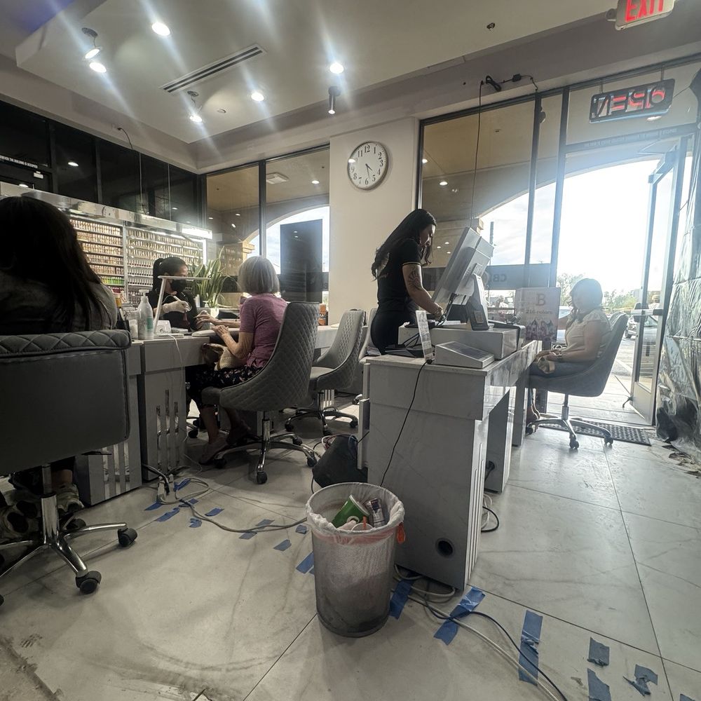 Element Nail Bar - Nail Salons Near Me - Phoenix, Arizona Element Nail Bar - Nail Salons Near Me - Phoenix, Arizona