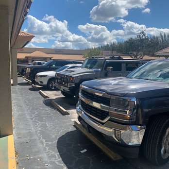 Chinatown Restaurant - All the workers are here to eat cuz nothing or few places are open - Chinese Near Me - Naples, Florida Chinatown Restaurant - All the workers are here to eat cuz nothing or few places are open - Chinese Near Me - Naples, Florida