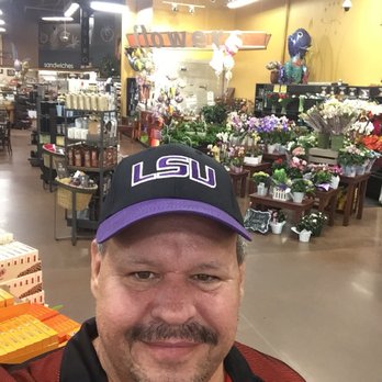Kroger - Lots of flowers for Easter - Grocery Near Me - Richmond Hill, Georgia