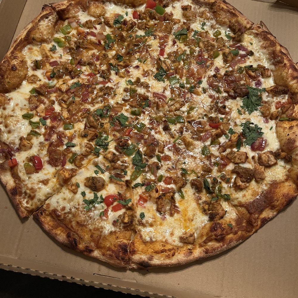 Tikka Pizza Kitchen - Pizza Near Me - Escondido, California Tikka Pizza Kitchen - Pizza Near Me - Escondido, California