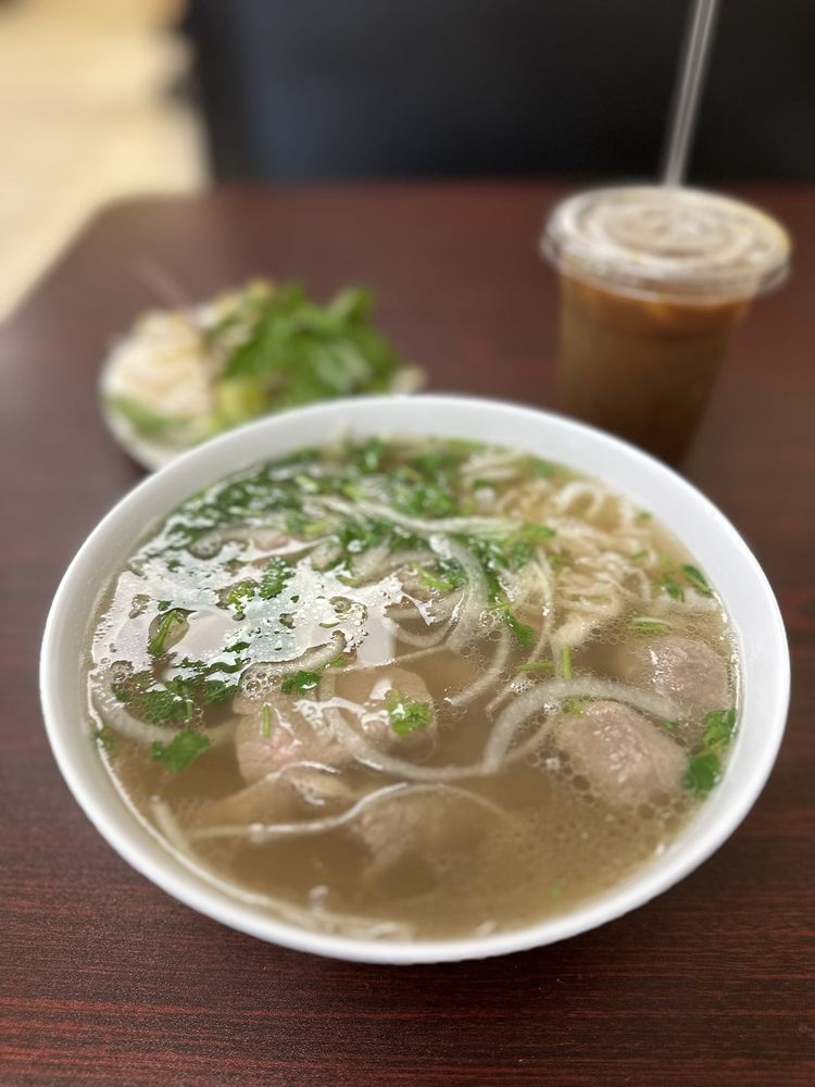 Pho Pasteur VN