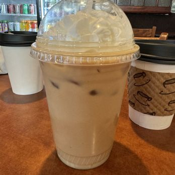 La Barista Espresso - Vanilla iced latte add whip - Coffee & Tea Near Me - Fairfield, California
