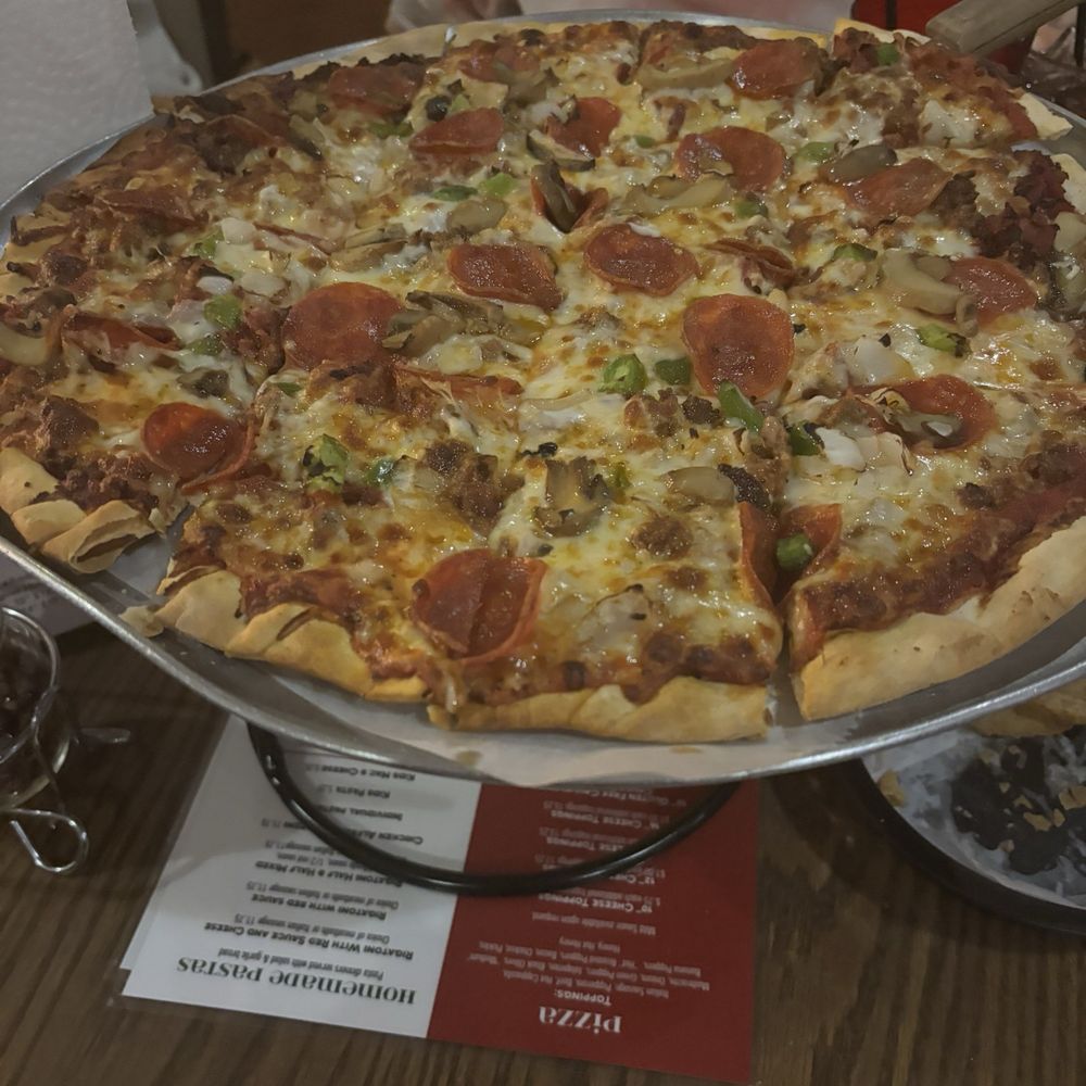 Bordenaro's Pizza - 16" Bordy's Special - Pizza Near Me - Des Moines, Iowa