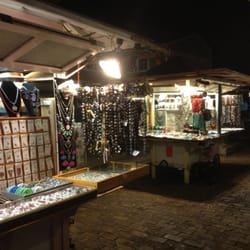 Old Lahaina Center
