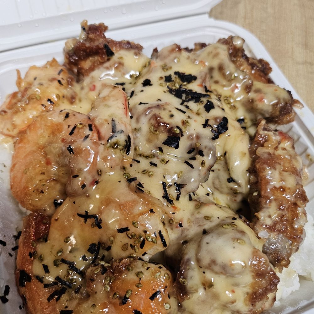 Overwhelming amount sauce. Overwhelming amount sauce.