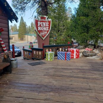 Arrowhead Pine Rose Cabins - Venues & Event Spaces Near Me - Twin Peaks, California Arrowhead Pine Rose Cabins - Venues & Event Spaces Near Me - Twin Peaks, California