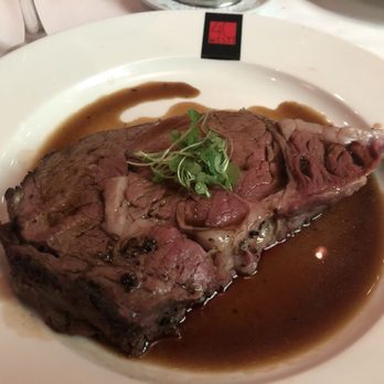40 Westt - Rib of Beef 18oz - Steakhouses Near Me - Pointe-Claire, Quebec