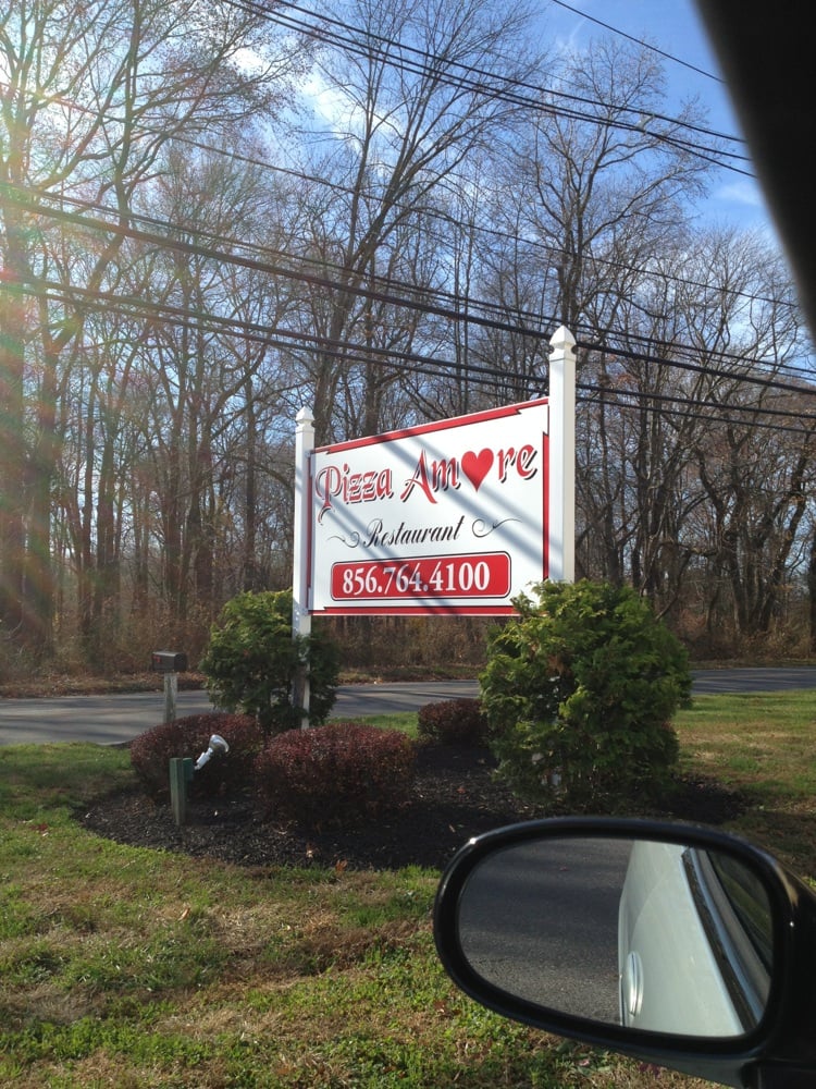 PIZZA AMORE 22 Photos & 58 Reviews Pizza 77 Hartford Rd, Delran