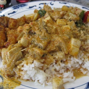 Thai Spoons - Lunch entries. 3 for $7 - Thai Near Me - Sunnyvale, California Thai Spoons - Lunch entries. 3 for $7 - Thai Near Me - Sunnyvale, California
