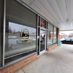 Lox Stock & Bagel - Entrance