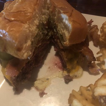 Craft Burger Bar - Burgers Near Me - Virginia Beach, Virginia Craft Burger Bar - Burgers Near Me - Virginia Beach, Virginia