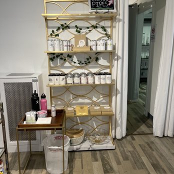 LUXE - Saugatuck - Tea collection - Gift Shops Near Me - Saugatuck, Michigan LUXE - Saugatuck - Tea collection - Gift Shops Near Me - Saugatuck, Michigan